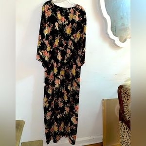 Forever 21+ Maxi Floral cold Shoulder Dress